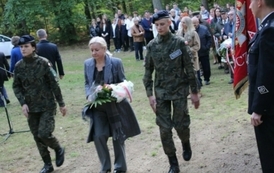 Uroczystości Gminno &ndash; Szkolne z okazji 85. rocznicy Zbrodni Pomorskiej 1939 w Słup&oacute;wku 11