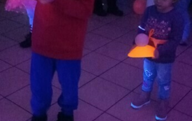 Galeria aktualności Neonowe zakończenie karnawału w sołectwie Drążno 15