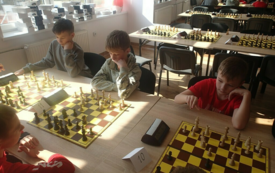 Galeria aktualności W Sęp&oacute;lnie Krajeńskim odbył się IV Międzyklubowy integracyjny turniej szachowy dla junior&oacute;w - Mistrzostwa Krajny 8