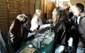 Galeria aktualności  Targi Edukacyjne w Szkole Podstawowej im. Wojska Polskiego w Mroczy  52