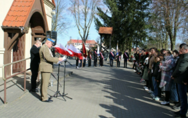 Galeria aktualności Stańcie do apelu ! Obchody 85. Rocznicy Zbrodni Katyńskiej oraz 15 Rocznicy Katastrofy Smoleńskiej 19