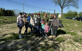 Galeria aktualności Osiedlowe spotkanie z okazji Dnia Ziemi &ndash; wsp&oacute;lna inicjatywa mieszkańc&oacute;w 9