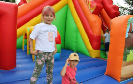 Galeria aktualności Drzewianowska biesiada przy ognisku &ndash; integracja i radosna zabawa mieszkańc&oacute;w 61