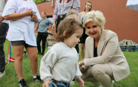 Galeria aktualności Drzewianowska biesiada przy ognisku &ndash; integracja i radosna zabawa mieszkańc&oacute;w 91