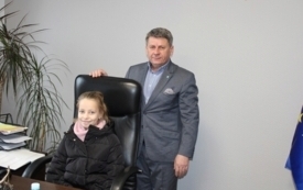 Galeria aktualności Świąteczne Życzenia w Urzędzie Miasta i Gminy w Mroczy 5