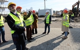 Galeria aktualności Wizja lokalna inwestycji mieszkaniowej przy ul. Nakielskiej w Mroczy  5