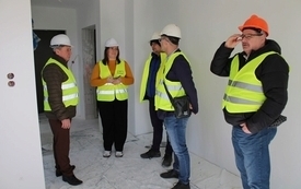 Galeria aktualności Wizja lokalna inwestycji mieszkaniowej przy ul. Nakielskiej w Mroczy  14