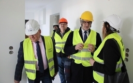 Galeria aktualności Wizja lokalna inwestycji mieszkaniowej przy ul. Nakielskiej w Mroczy  34