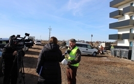 Galeria aktualności Wizja lokalna inwestycji mieszkaniowej przy ul. Nakielskiej w Mroczy  56