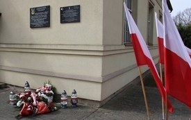Galeria aktualności Gminne Obchody 86. Rocznicy Zbrodni Katyńskiej oraz 16 Rocznicy Katastrofy Smoleńskiej 1