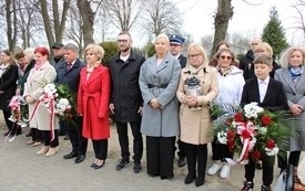 Galeria aktualności Gminne Obchody 86. Rocznicy Zbrodni Katyńskiej oraz 16 Rocznicy Katastrofy Smoleńskiej 28