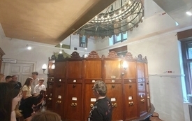 20)