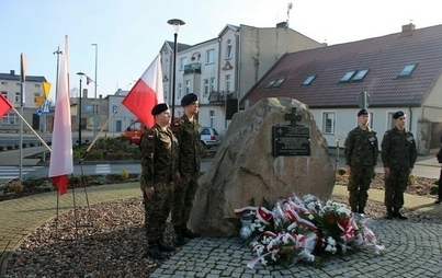 Zdjęcie do Gminne Obchody 105 Rocznicy Odzyskania Niepodległości przez Polskę