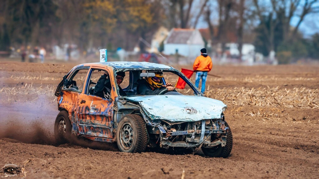 Wrack Race Team Osada w Mroczy - UMiG w Mroczy
