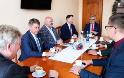 Zdjęcie do Spotkanie Starosty Nakielskiego z Burmistrzami i W&oacute;jtem